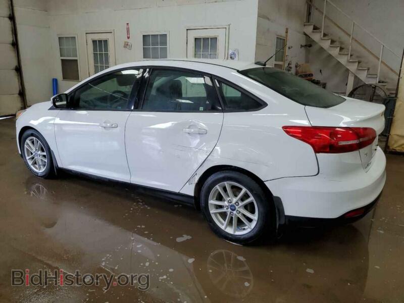2017 Ford FOCUS (VIN 1FADP3F2XHL329991) — photo 2 of 16