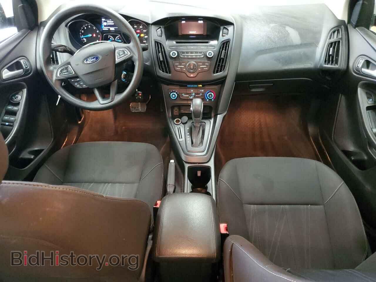 2017 FORD FOCUS - VIN: 1FADP3F2XHL329991 - Фото 8