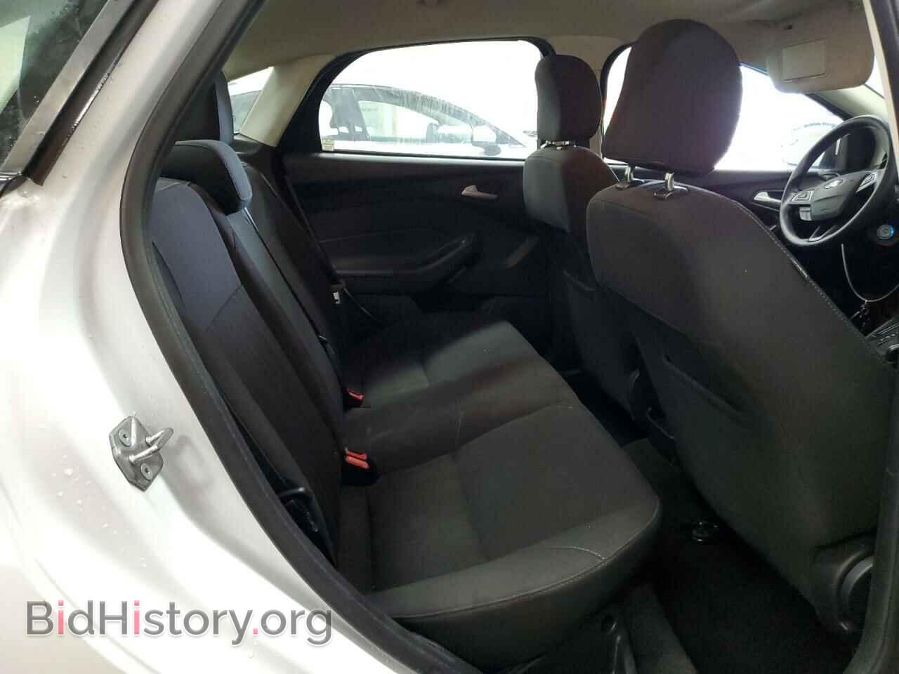 2017 FORD FOCUS - VIN: 1FADP3F2XHL329991 - Фото 10