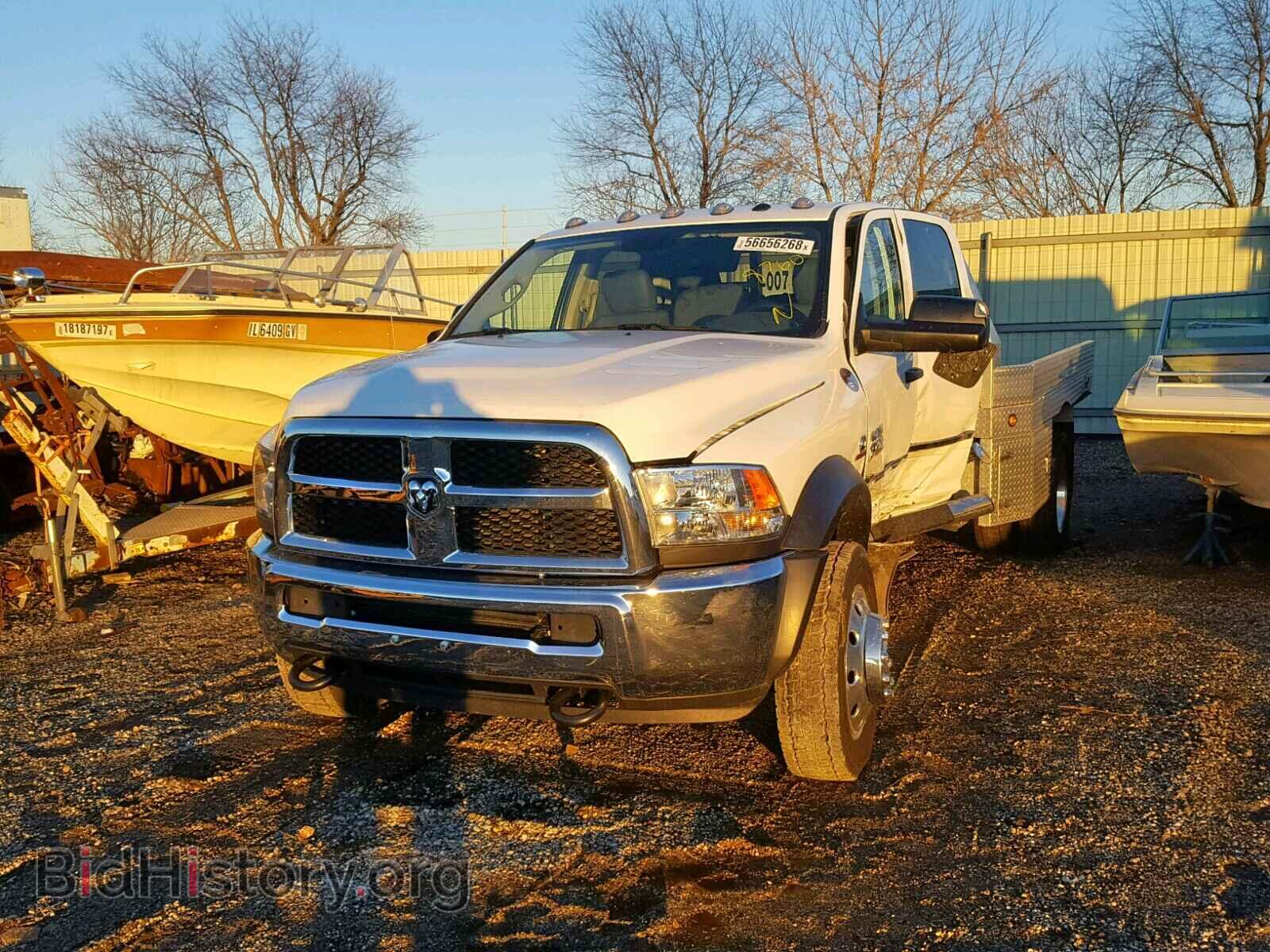 2017 RAM 4500 - VIN: 3C7WRLEL5HG555475 - Фото 2
