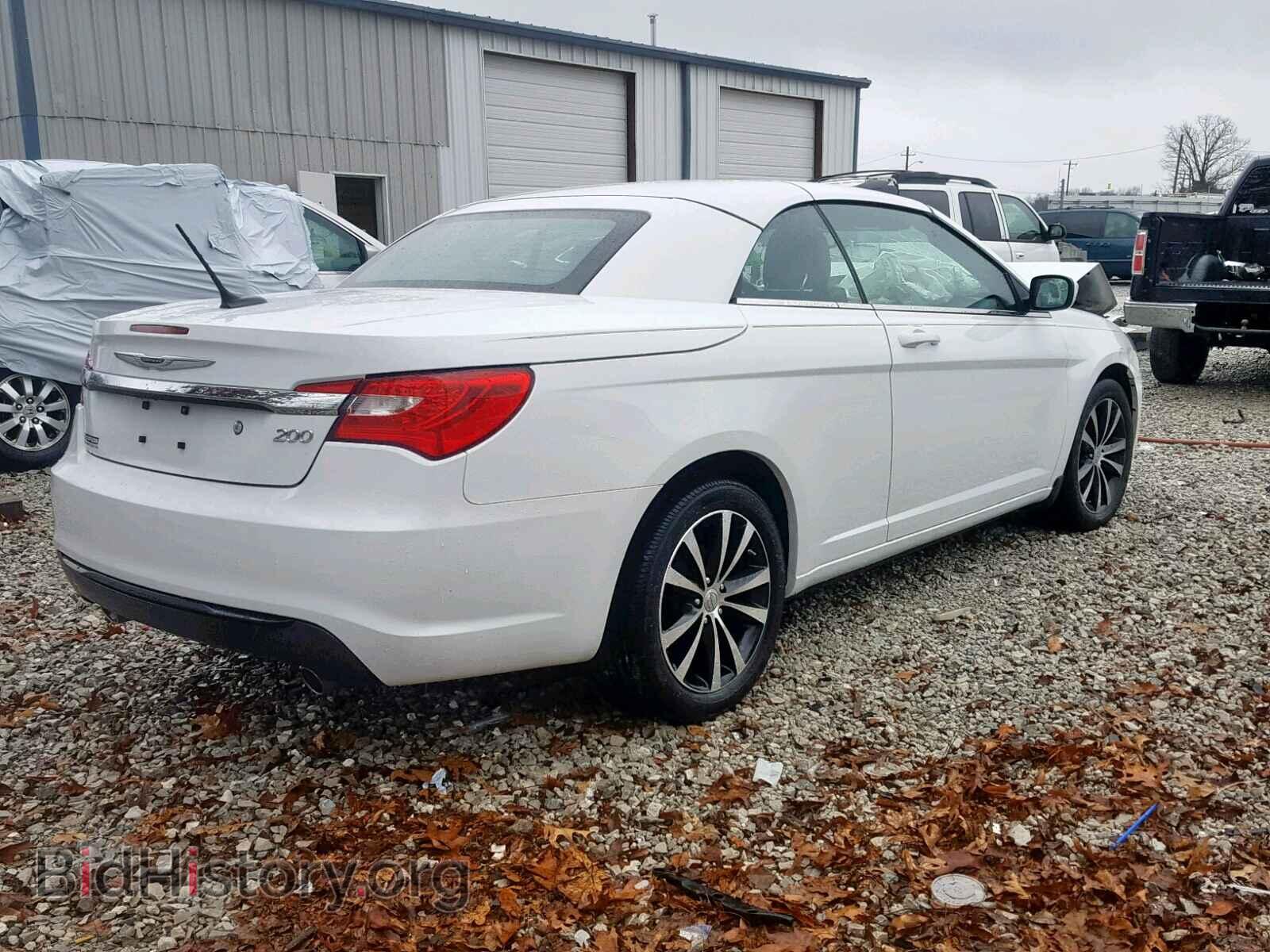 2013 CHRYSLER 200 - VIN: 1C3BCBGG3DN568108 - Фото 4