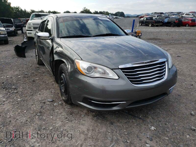 2011 Chrysler 200 200 LX (VIN 1C3BC4FB9BN617956) — фото 1 из 10, Copart, повреждение: передняя часть
