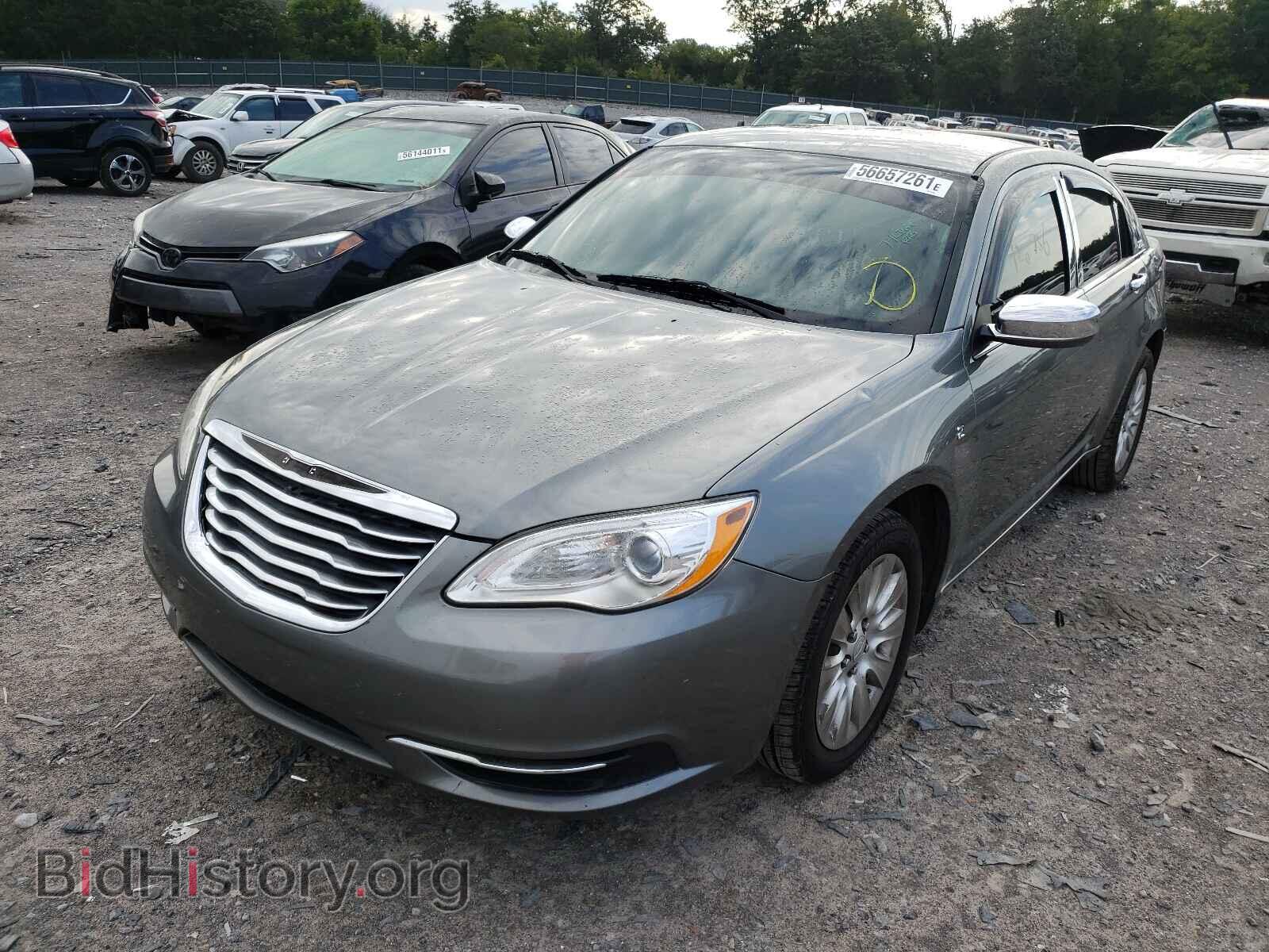 2011 CHRYSLER 200 - VIN: 1C3BC4FB9BN617956 - Фото 2