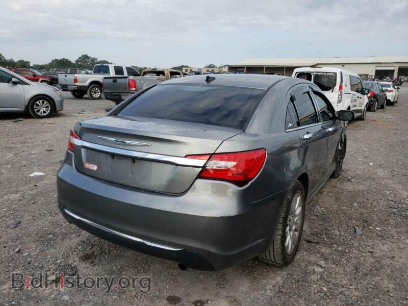 2011 Chrysler 200 (VIN 1C3BC4FB9BN617956) — фото 4 из 10