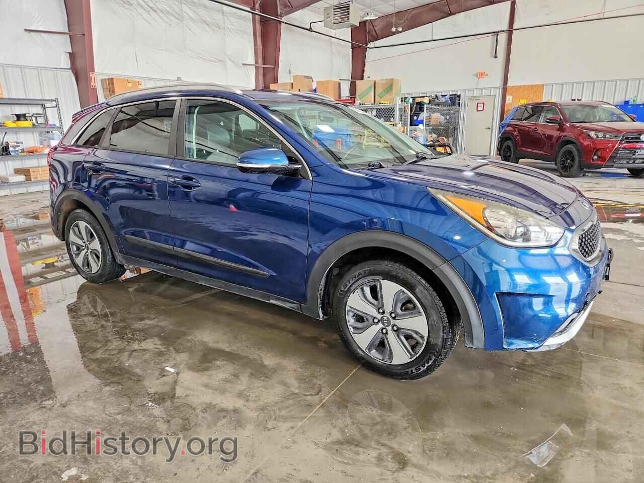 2017 KIA NIRO - VIN: KNDCC3LC2H5089967 - Photo 4