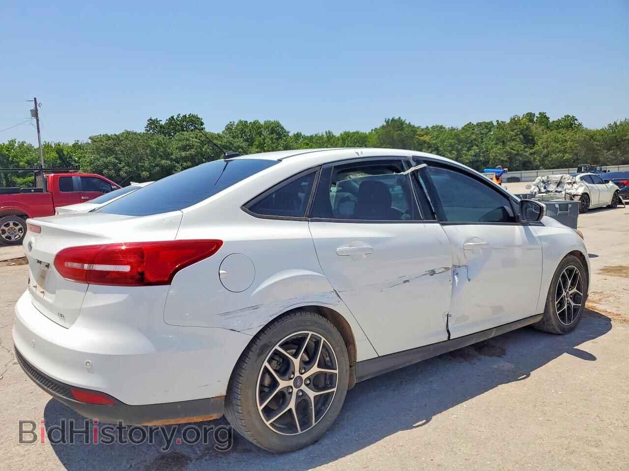 2017 FORD FOCUS - VIN: 1FADP3H25HL324601 - Фото 3