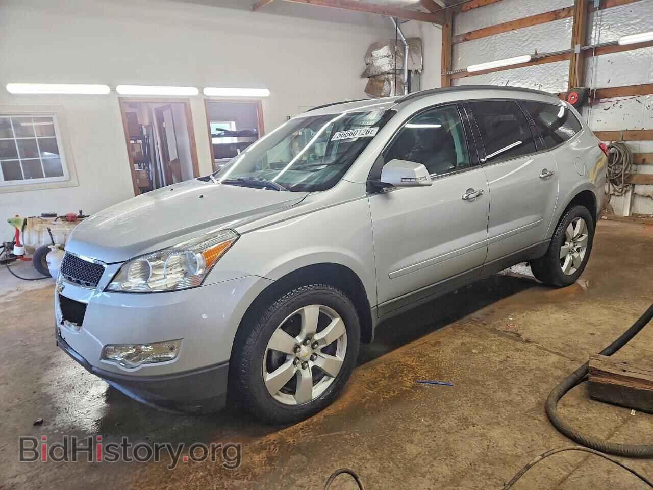 Photo 1GNKRGED6CJ409399 - CHEVROLET TRAVERSE 2012