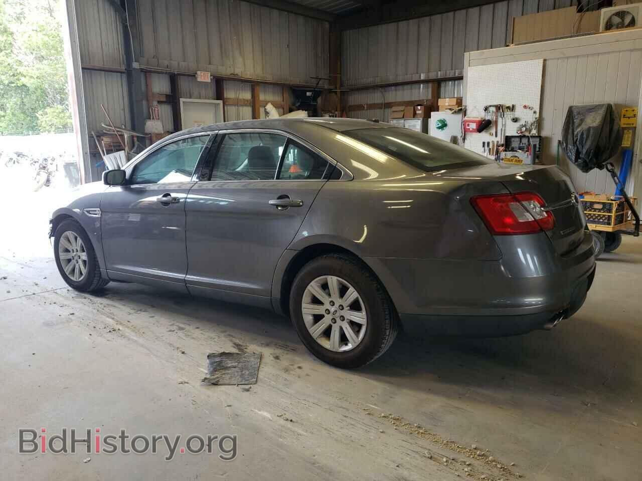 2011 FORD TAURUS - VIN: 1FAHP2DW0BG112807 - Фото 2