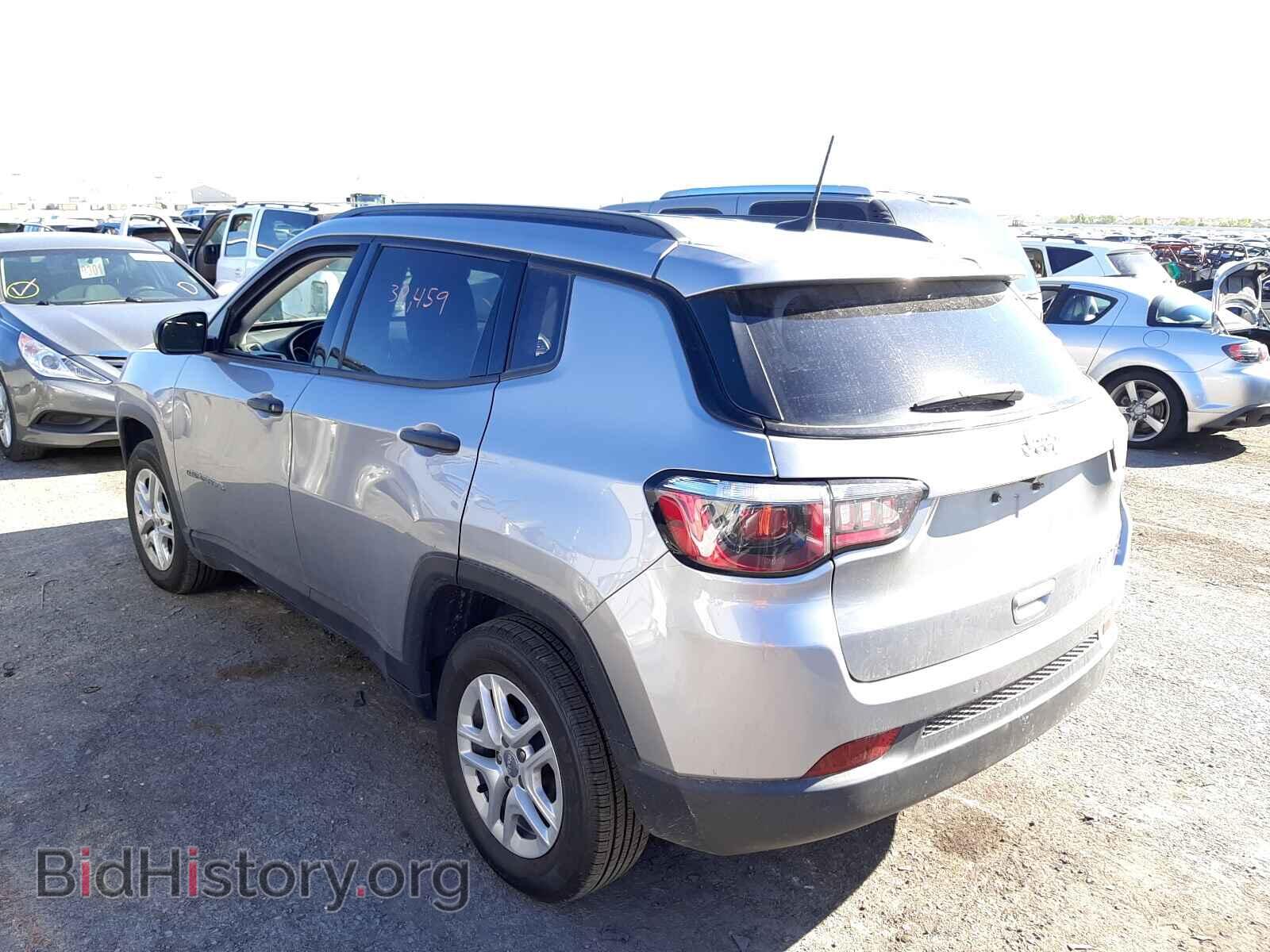 2018 JEEP COMPASS - VIN: 3C4NJCAB7JT124582 - Photo 3