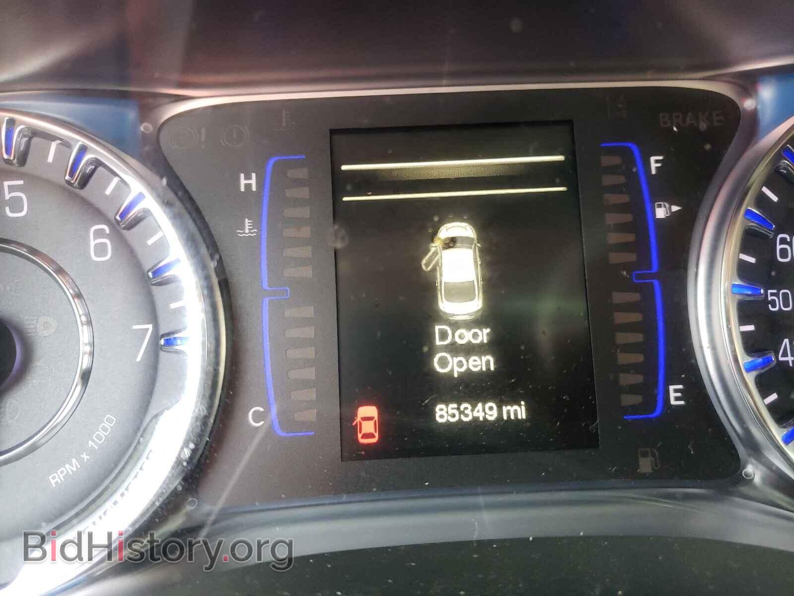 2015 CHRYSLER 200 - VIN: 1C3CCCAB4FN582092 - Фото 8