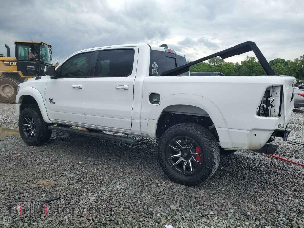 2020 RAM 1500 - VIN: 1C6SRFFT3LN389461 - Фото 2