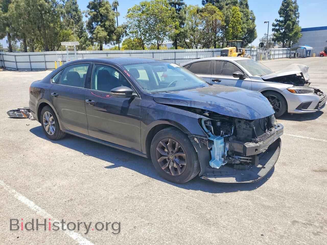 2018 VOLKSWAGEN PASSAT - VIN: 1VWAA7A33JC009873 - Фото 4