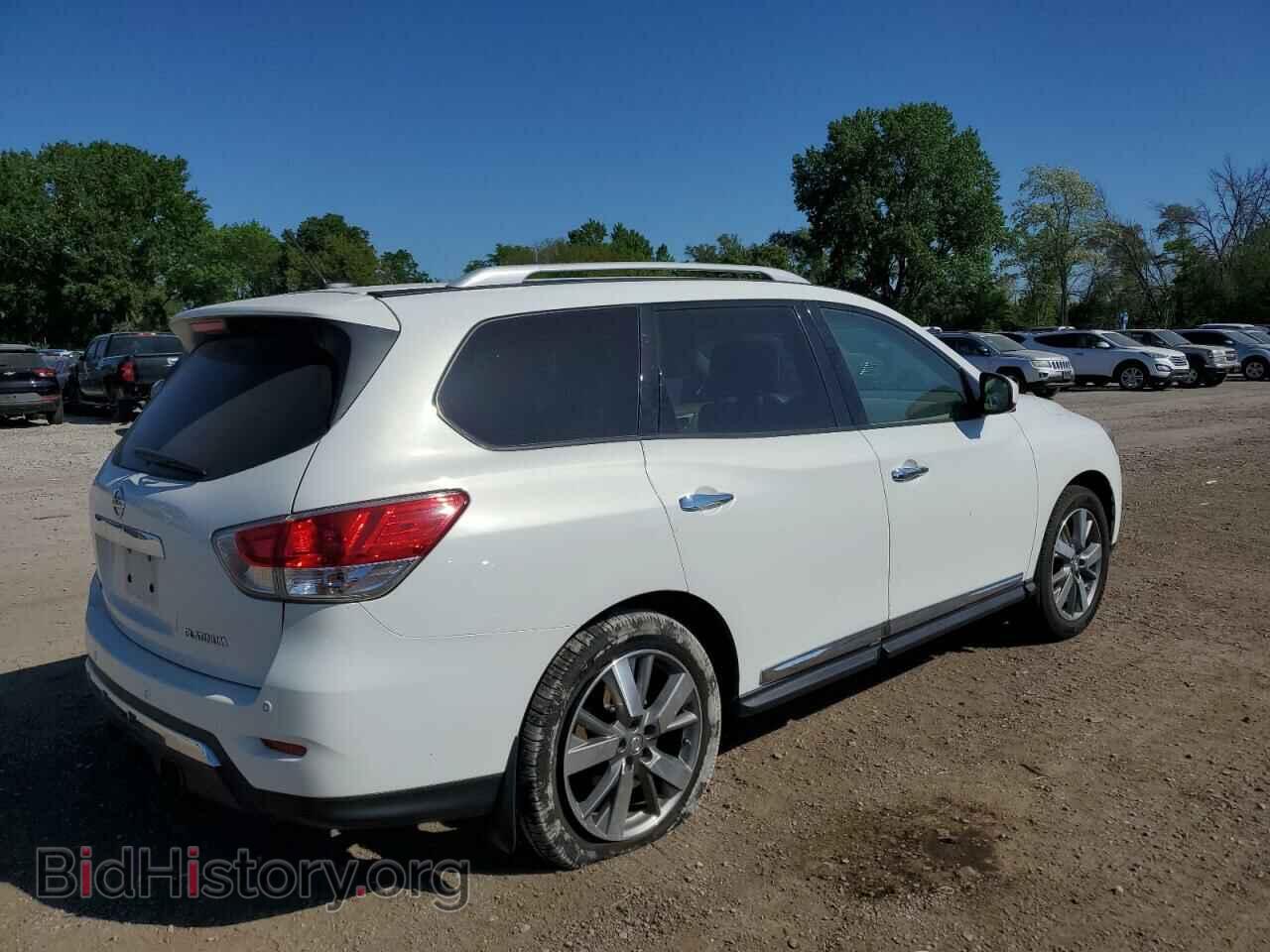 2014 NISSAN PATHFINDER - VIN: 5N1AR2MN9EC656016 - Фото 3