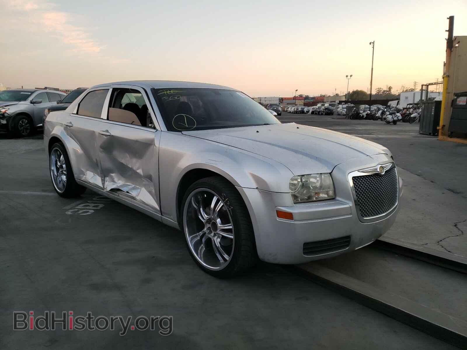 Фотография 2C3KA43R67H689429 - CHRYSLER 300 2007