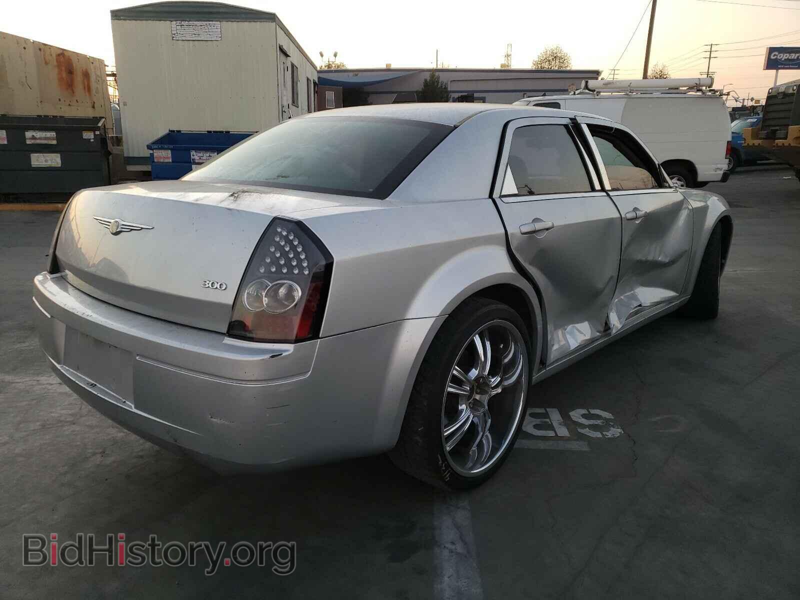 2007 CHRYSLER 300 - VIN: 2C3KA43R67H689429 - Фото 4