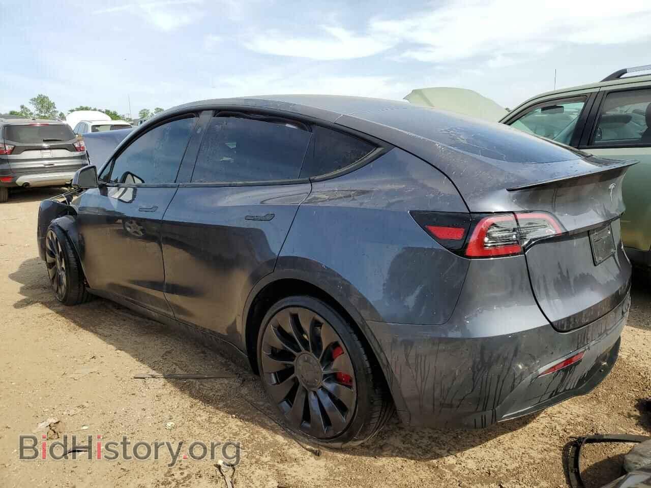 2023 TESLA MODEL Y - VIN: 7SAYGDEFXPF939013 - Фото 2