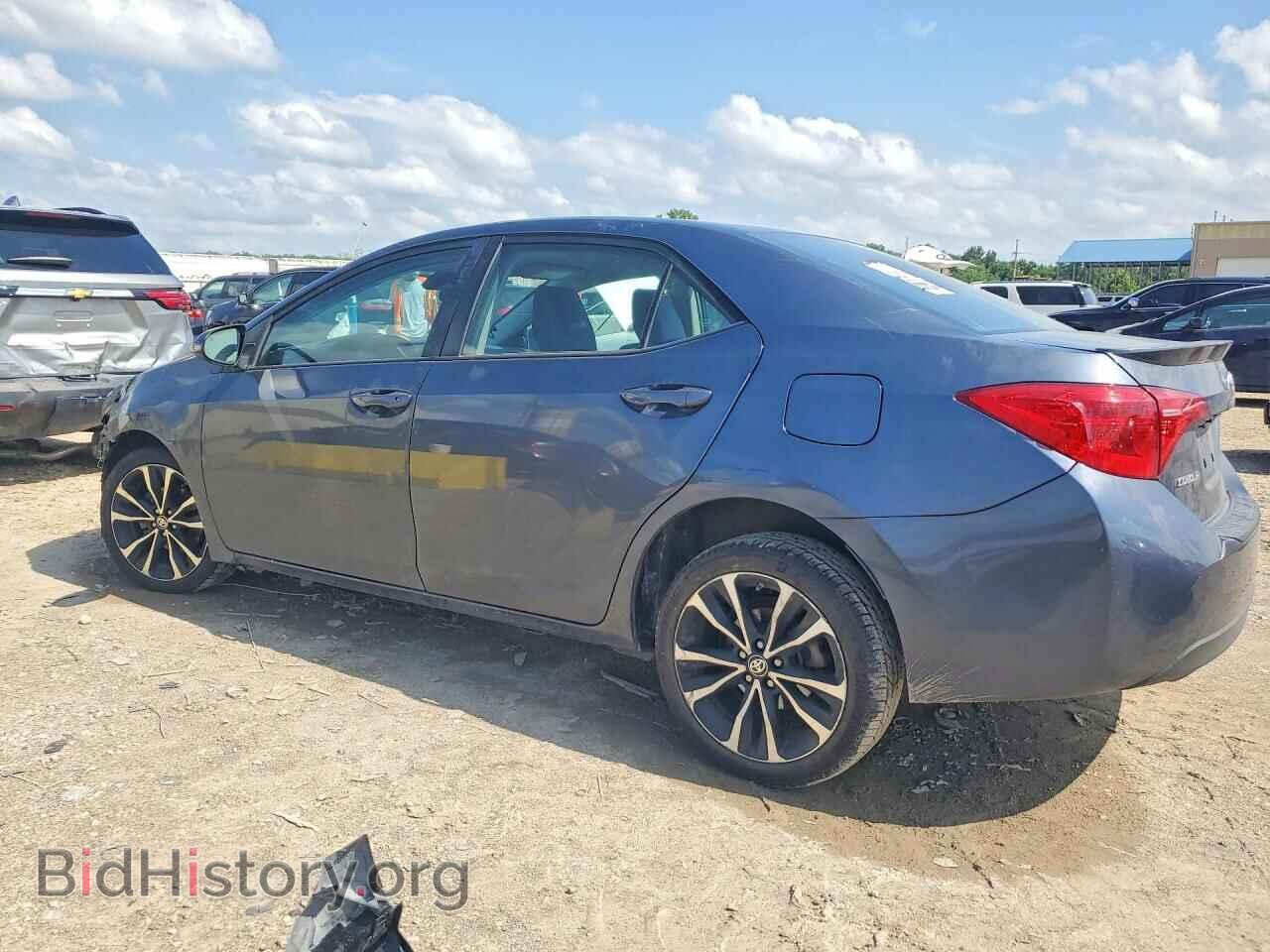 2018 TOYOTA COROLLA - VIN: 5YFBURHEXJP826332 - Фото 2