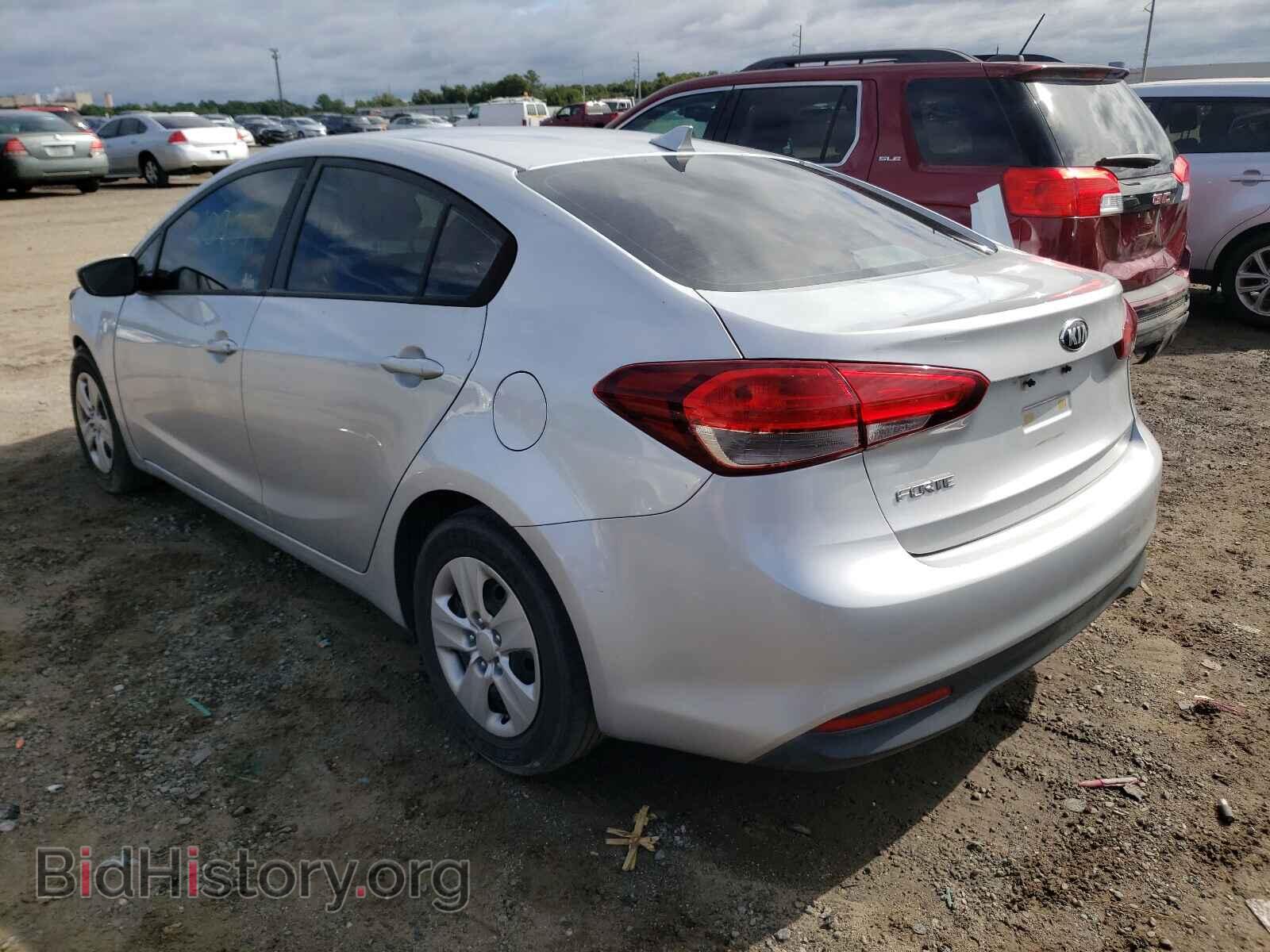 2017 KIA FORTE - VIN: 3KPFK4A72HE016887 - Фото 3