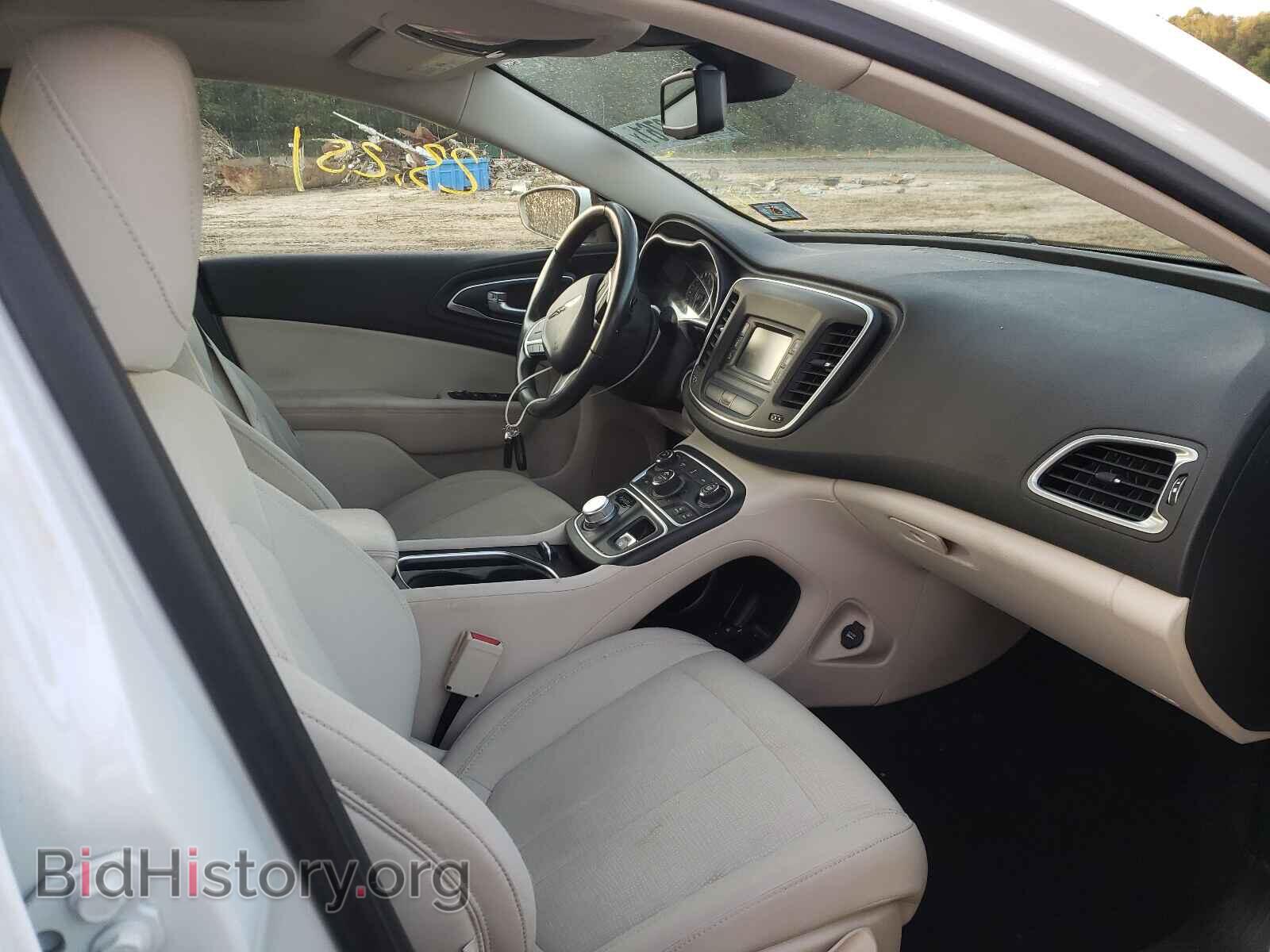 2015 CHRYSLER 200 - VIN: 1C3CCCAB2FN541850 - Фото 5
