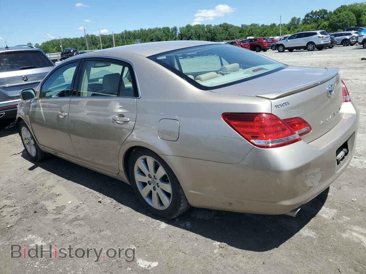 2007 TOYOTA AVALON - VIN: 4T1BK36B07U253752 - Фото 2