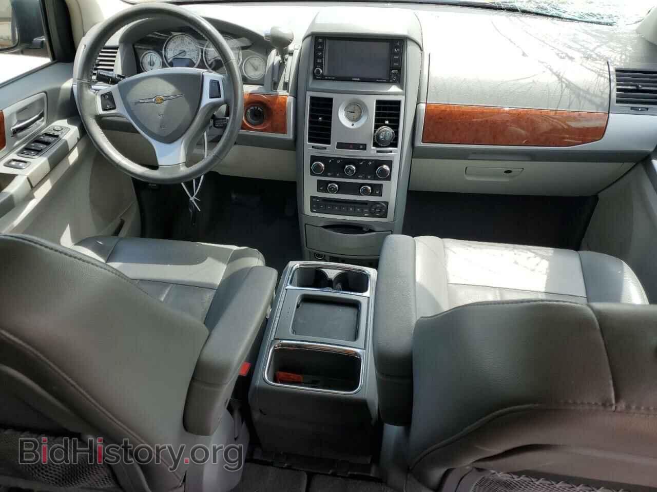 2009 CHRYSLER MINIVAN - VIN: 2A8HR54119R524827 - Фото 8