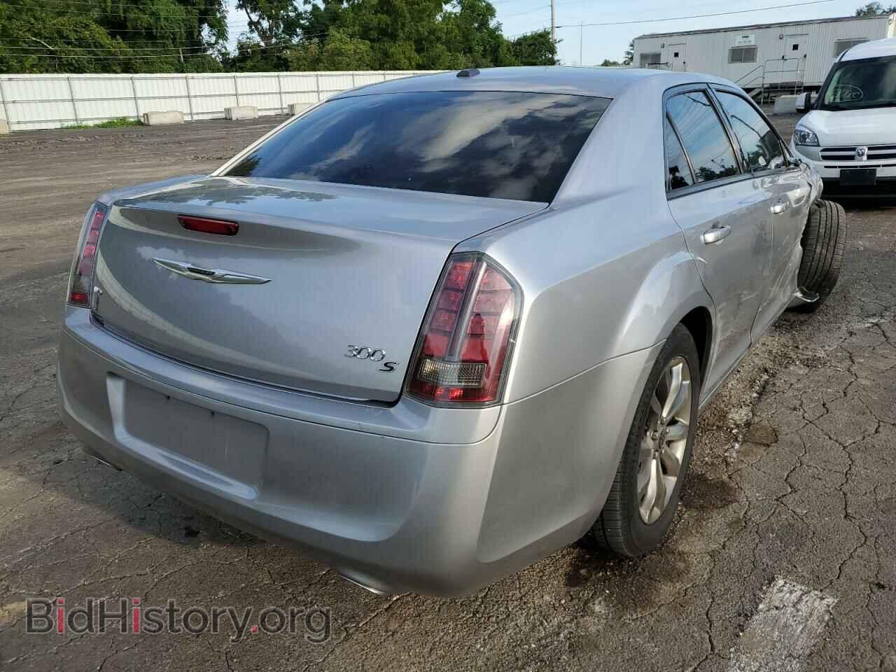 2014 CHRYSLER 300 - VIN: 2C3CCAGG9EH255783 - Фото 4