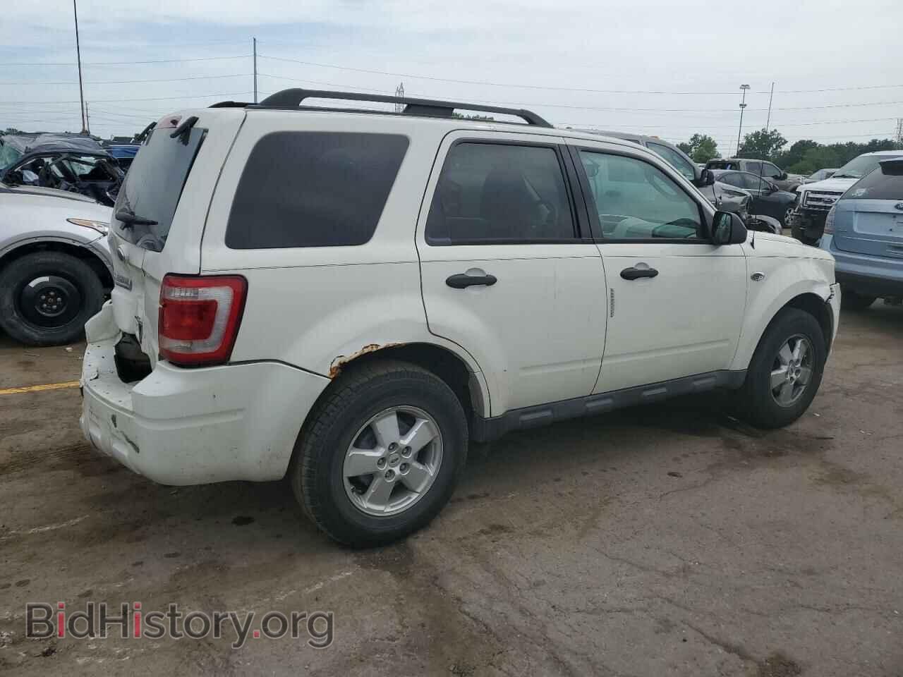 2010 FORD ESCAPE - VIN: 1FMCU0D79AKB79505 - Фото 3