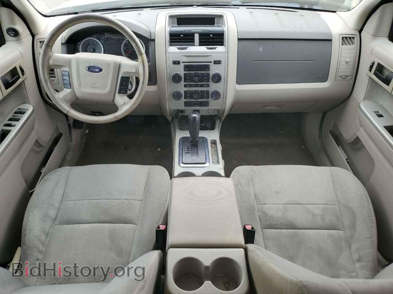 2010 FORD ESCAPE - VIN: 1FMCU0D79AKB79505 - Фото 8
