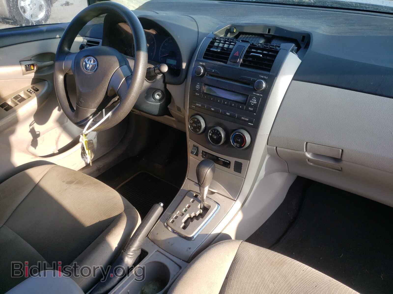 2011 TOYOTA COROLLA - VIN: 2T1BU4EE0BC573420 - Фото 9