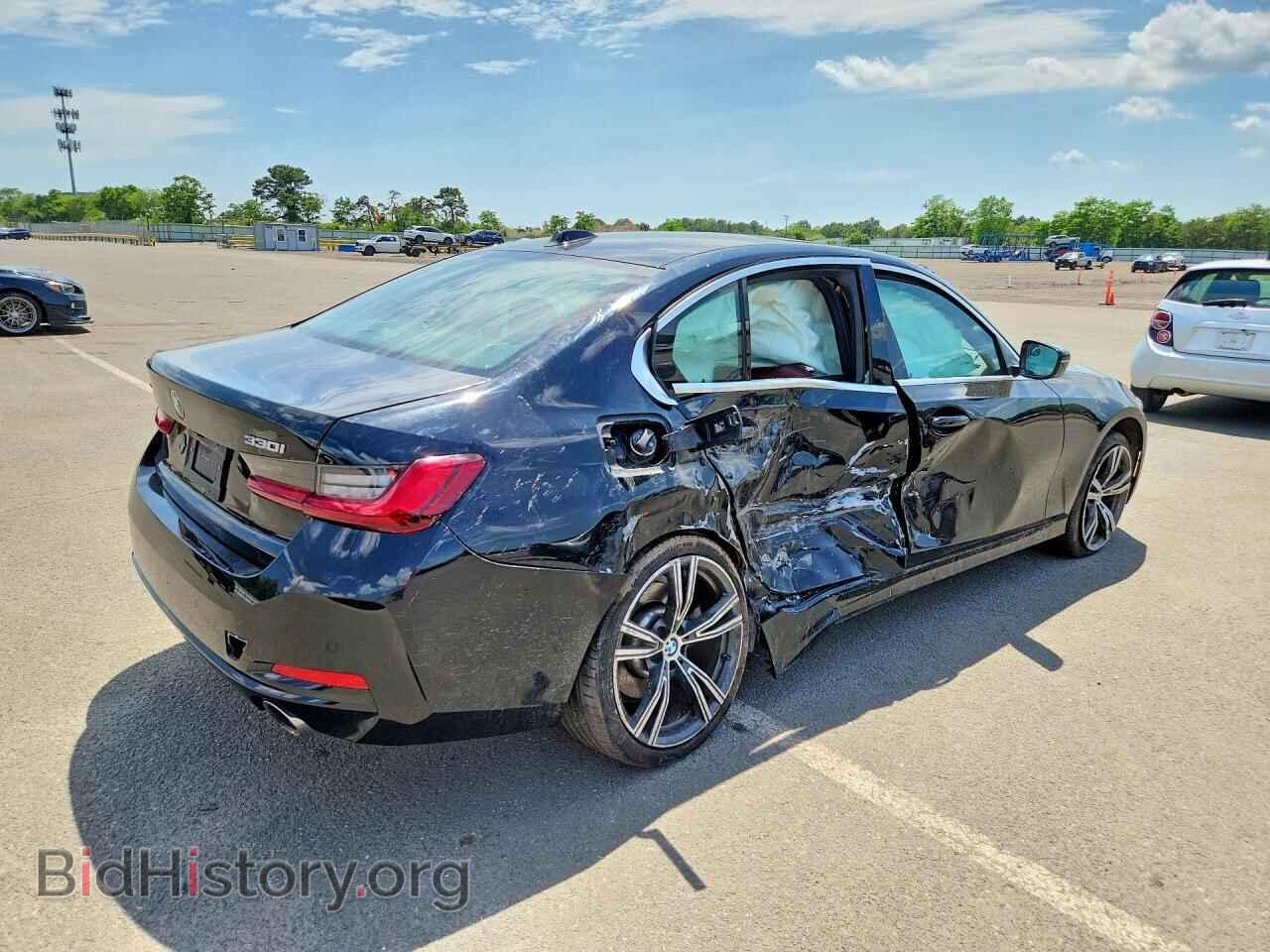 2024 BMW 3 SERIES - VIN: 3MW89FF01R8E03813 - Photo 3