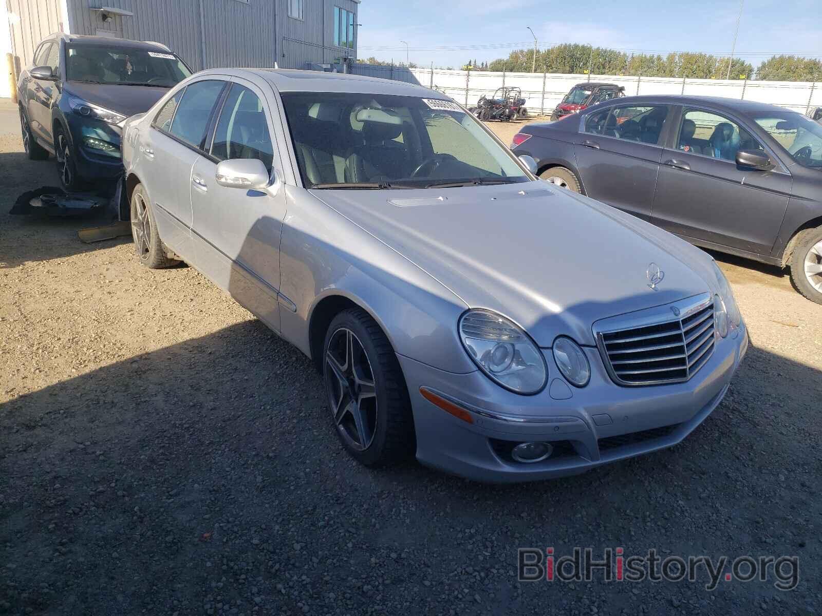 Photo WDBUF22XX8B212733 - MERCEDES-BENZ E-CLASS 2008