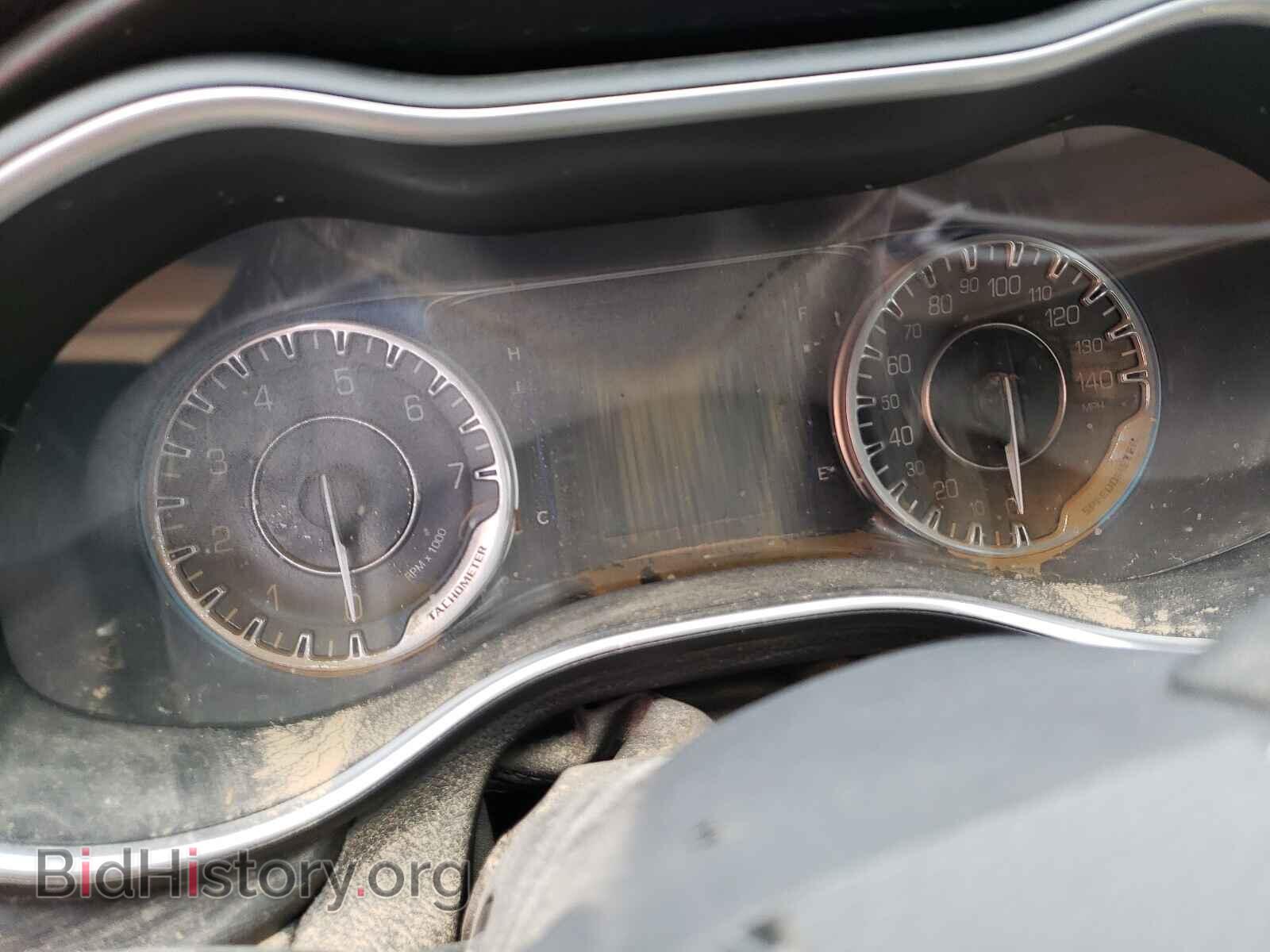2015 CHRYSLER 200 - VIN: 1C3CCCAB3FN710323 - Фото 8
