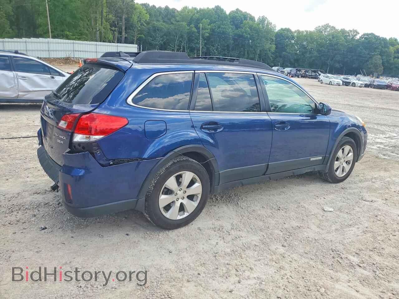 2011 SUBARU OUTBACK - VIN: 4S4BRELC8B2329940 - Photo 3