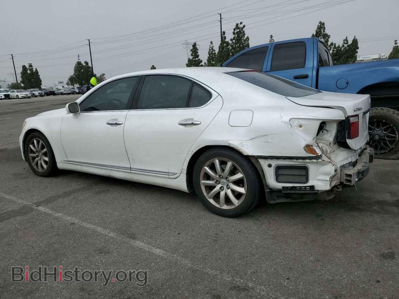 2007 LEXUS LS460 - VIN: JTHBL46F475028205 - Фото 2