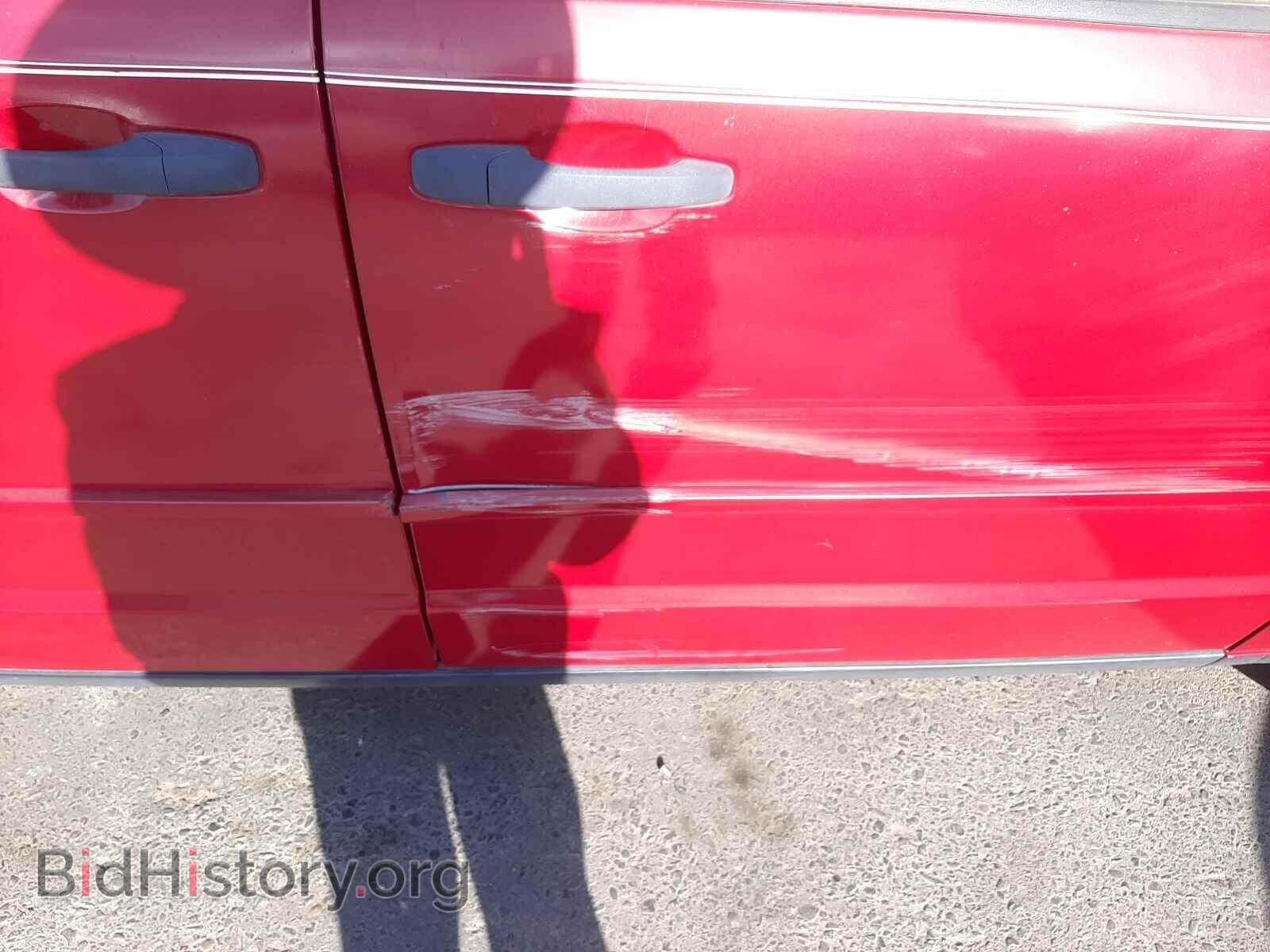 2008 CHRYSLER MINIVAN - VIN: 2A8HR44H98R620811 - Фото 9