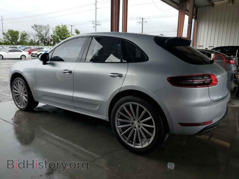 2016 Porsche MACAN (VIN WP1AF2A54GLB93236) — photo 2 of 13