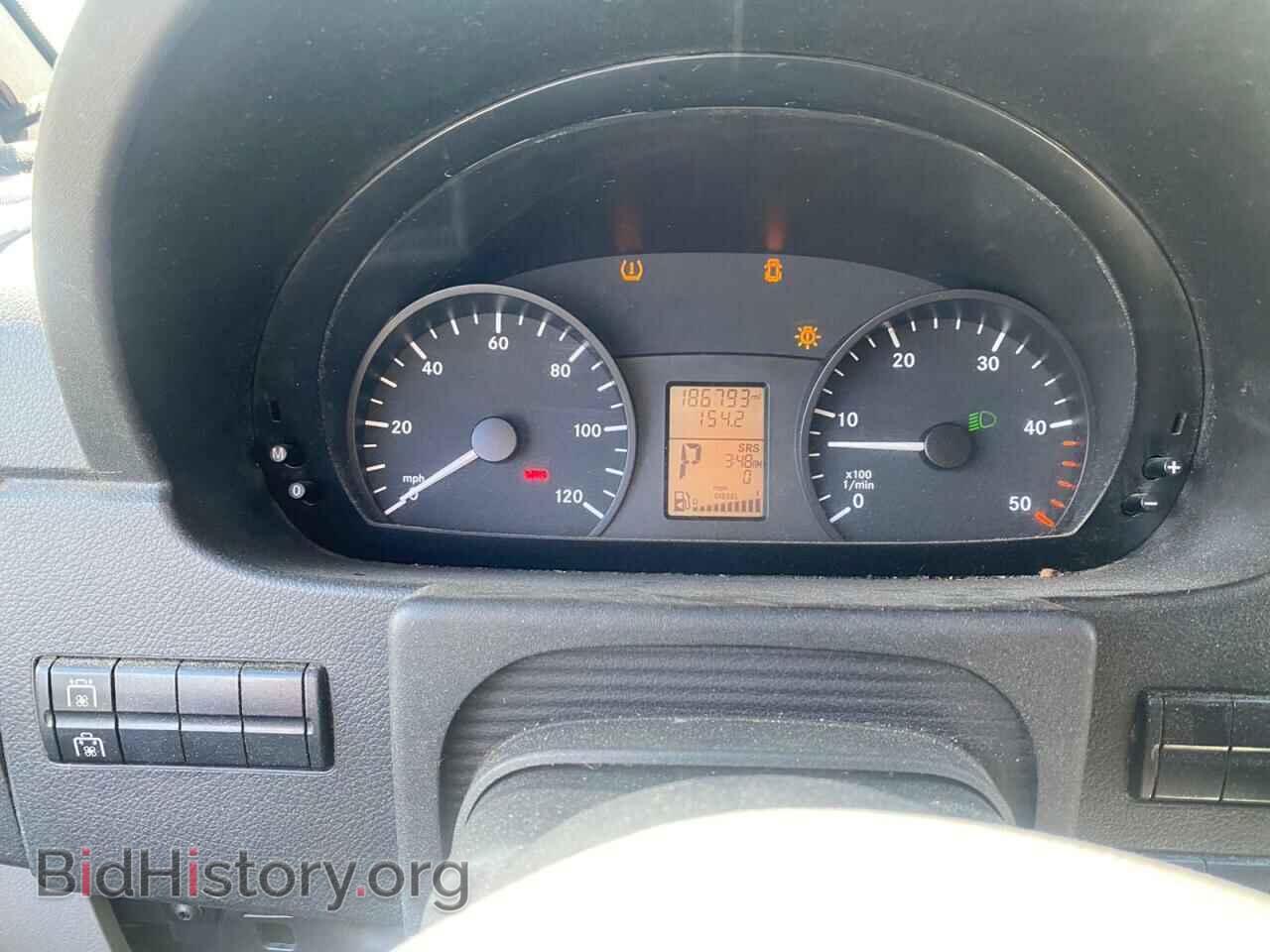 2011 MERCEDES-BENZ SPRINTER - VIN: WD3PE8CB7B5582349 - Photo 9