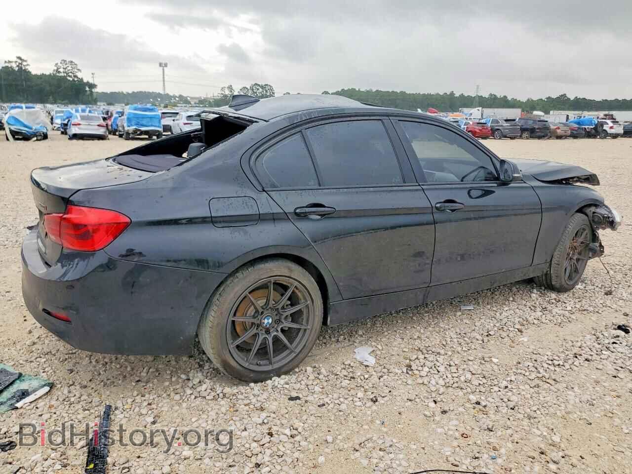 2017 BMW 3 SERIES - VIN: WBA8A3C32HA066950 - Photo 3