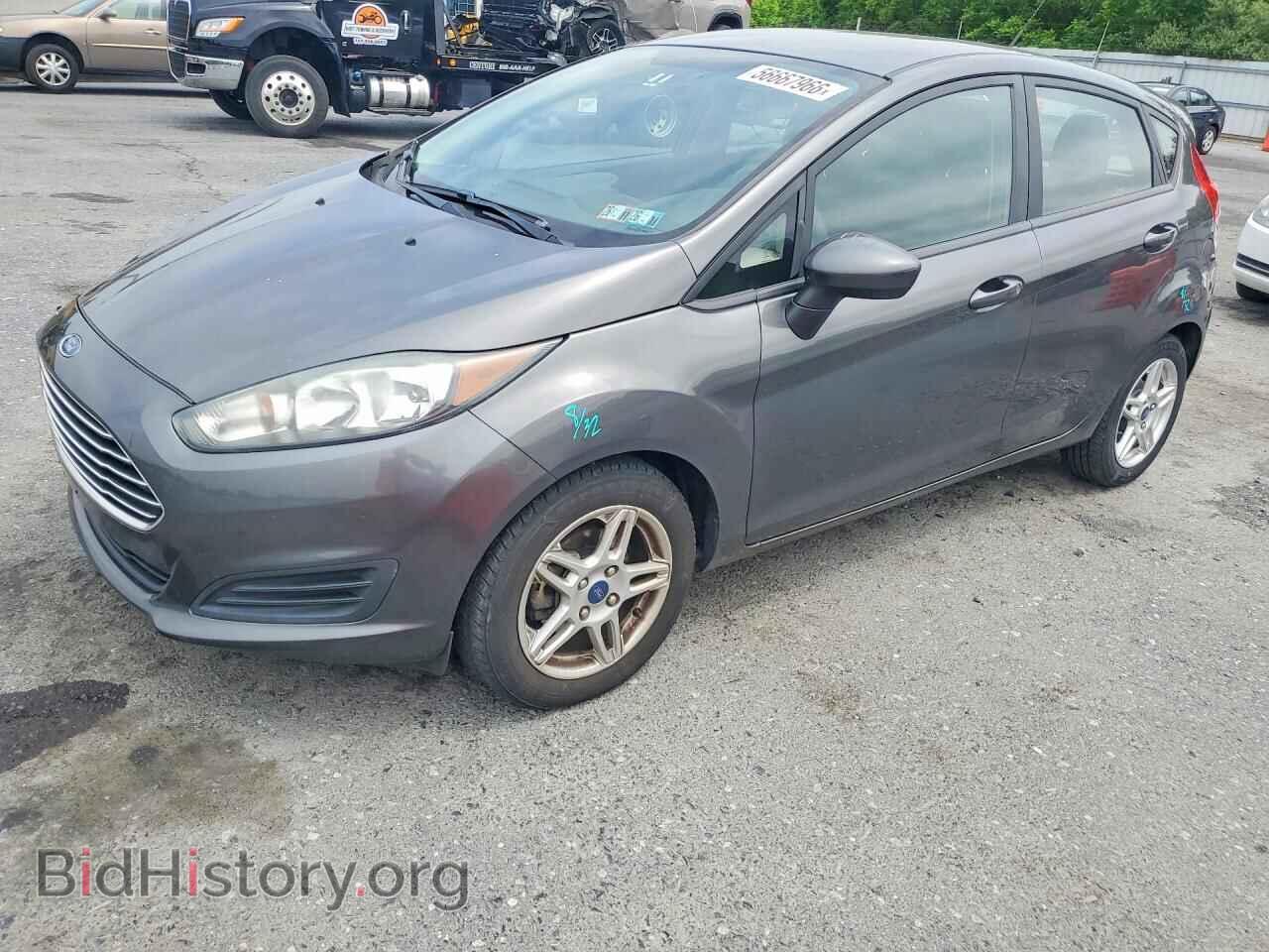 Photo 3FADP4EJ1KM155569 - FORD FIESTA 2019