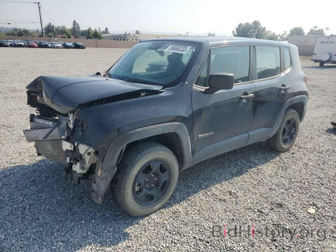 Photo ZACNJBAB7KPJ82286 - JEEP RENEGADE 2019