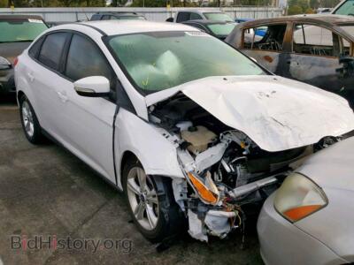 2014 Ford FOCUS SE, white — VIN 1FADP3F29EL391359, Copart
