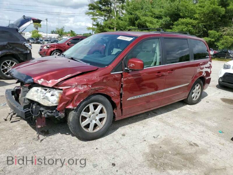 2011 Chrysler MINIVAN Town & COU (VIN 2A4RR5DG7BR665093) — photo 1 of 14, Copart, damage: front end