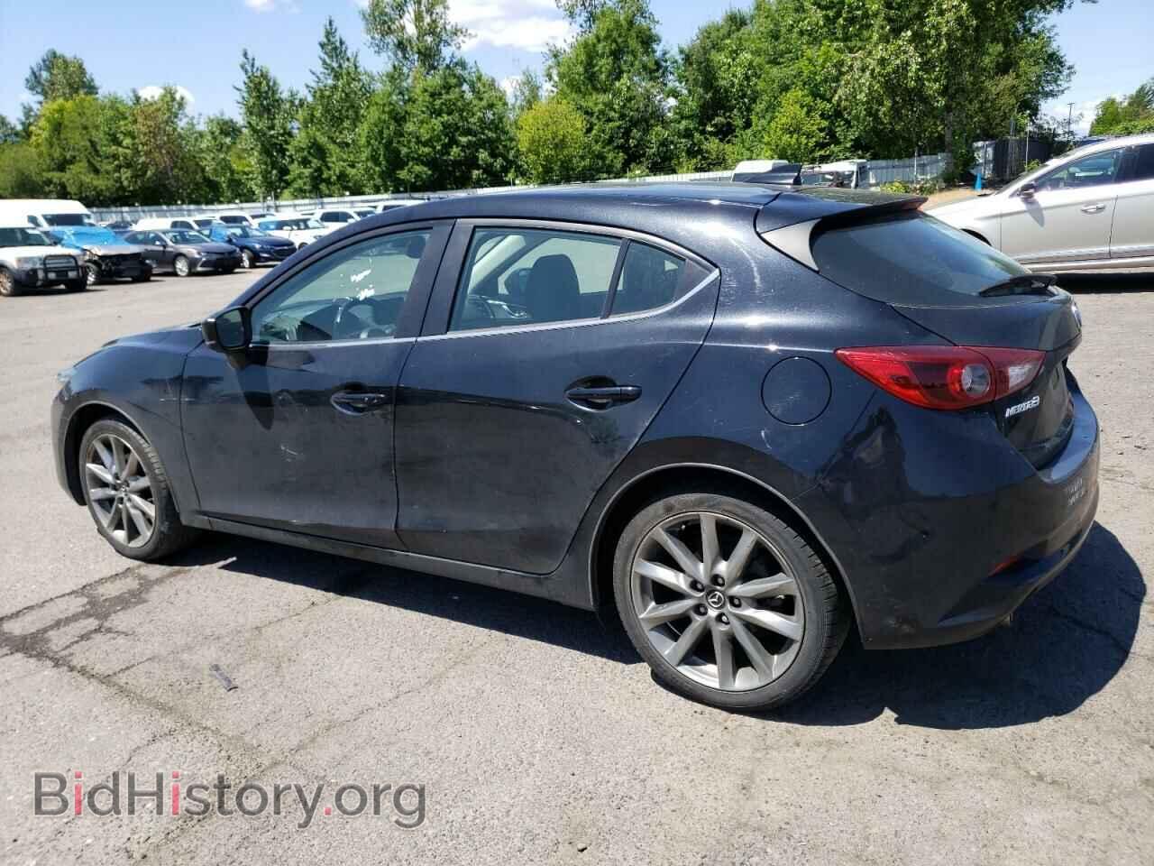 2018 MAZDA 3 - VIN: 3MZBN1M33JM175035 - Фото 2