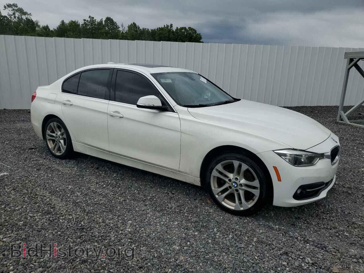 2018 BMW 3 SERIES - VIN: WBA8B9C58JEE83282 - Photo 4