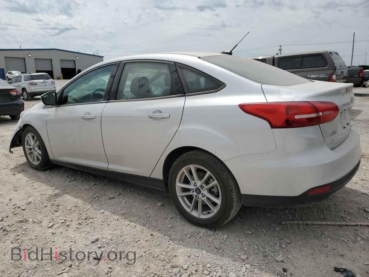 2018 FORD FOCUS - VIN: 1FADP3FE2JL302719 - Фото 2