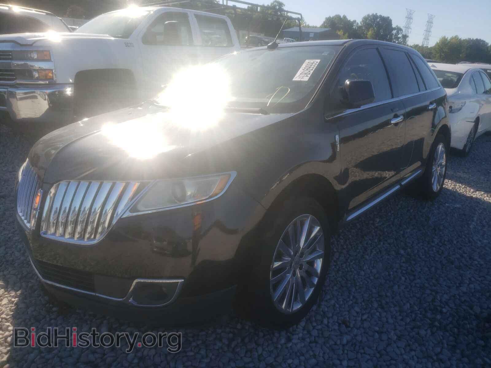 2011 LINCOLN MKX - VIN: 2LMDJ8JK3BBJ00530 - Фото 2