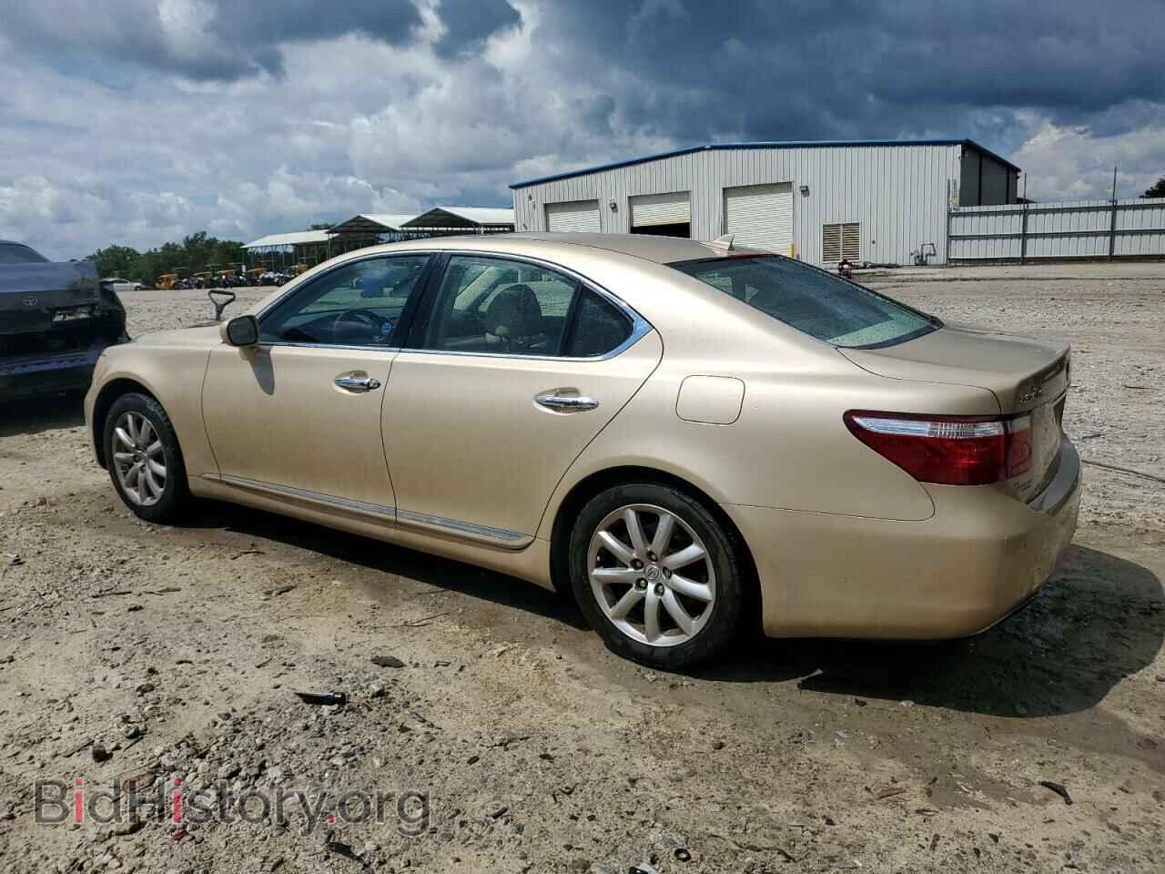 2007 LEXUS LS460 - VIN: JTHBL46F775047802 - Photo 2
