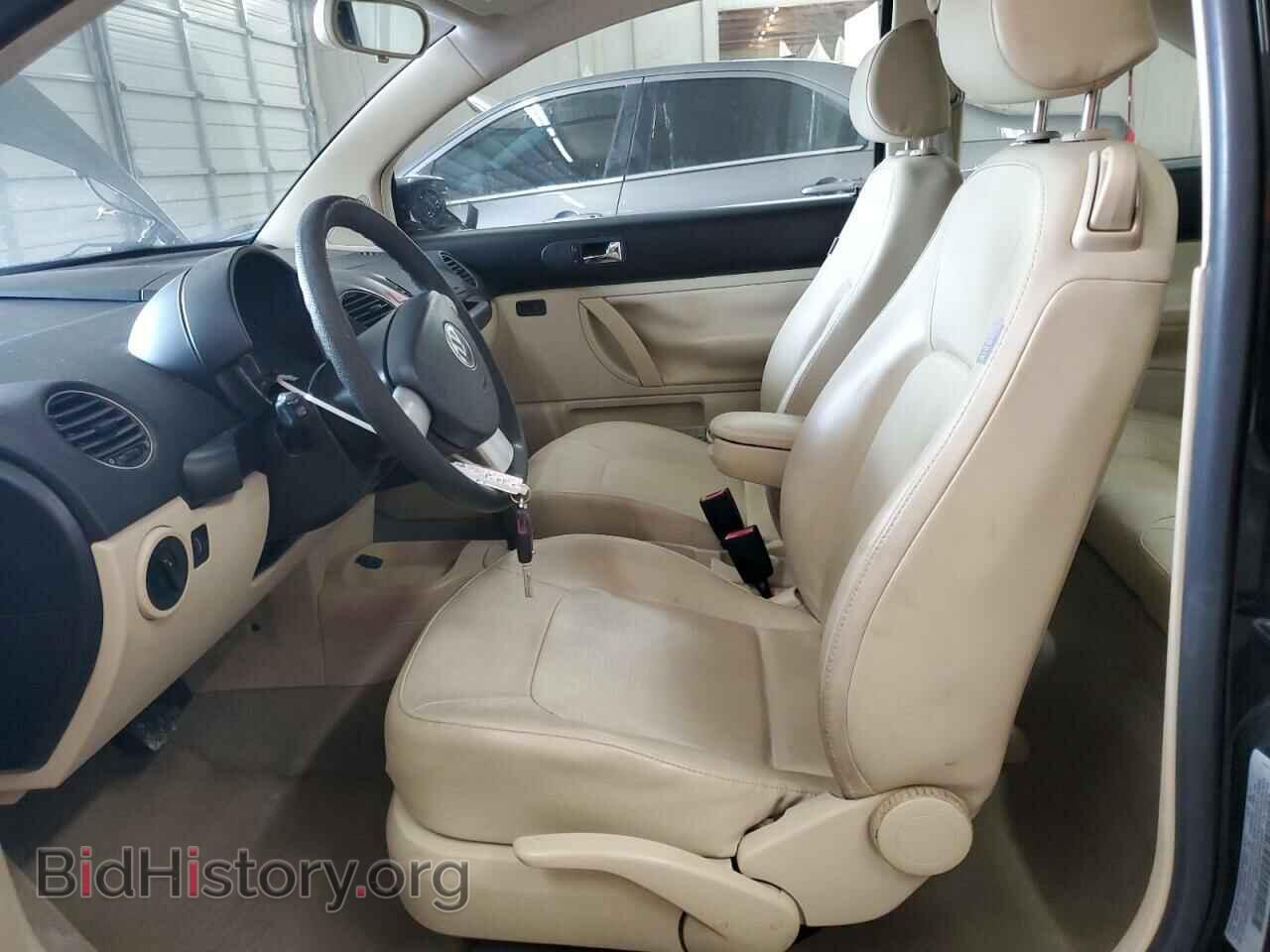 2010 VOLKSWAGEN BEETLE - VIN: 3VWPW3AG4AM036344 - Фото 7