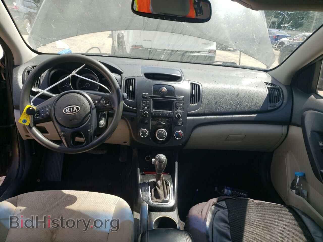 2011 KIA FORTE - VIN: KNAFU4A21B5444285 - Фото 8