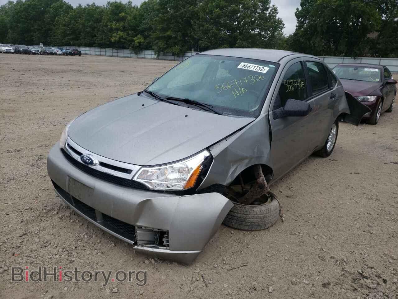 2008 FORD FOCUS - VIN: 1FAHP35N88W211675 - Фото 2